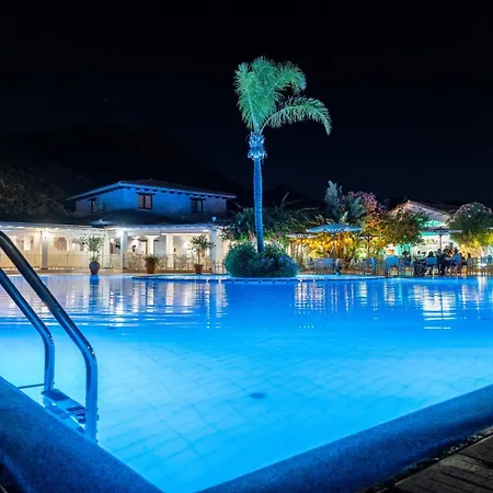 Perdepera Hotel