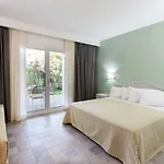 Perdepera 4*